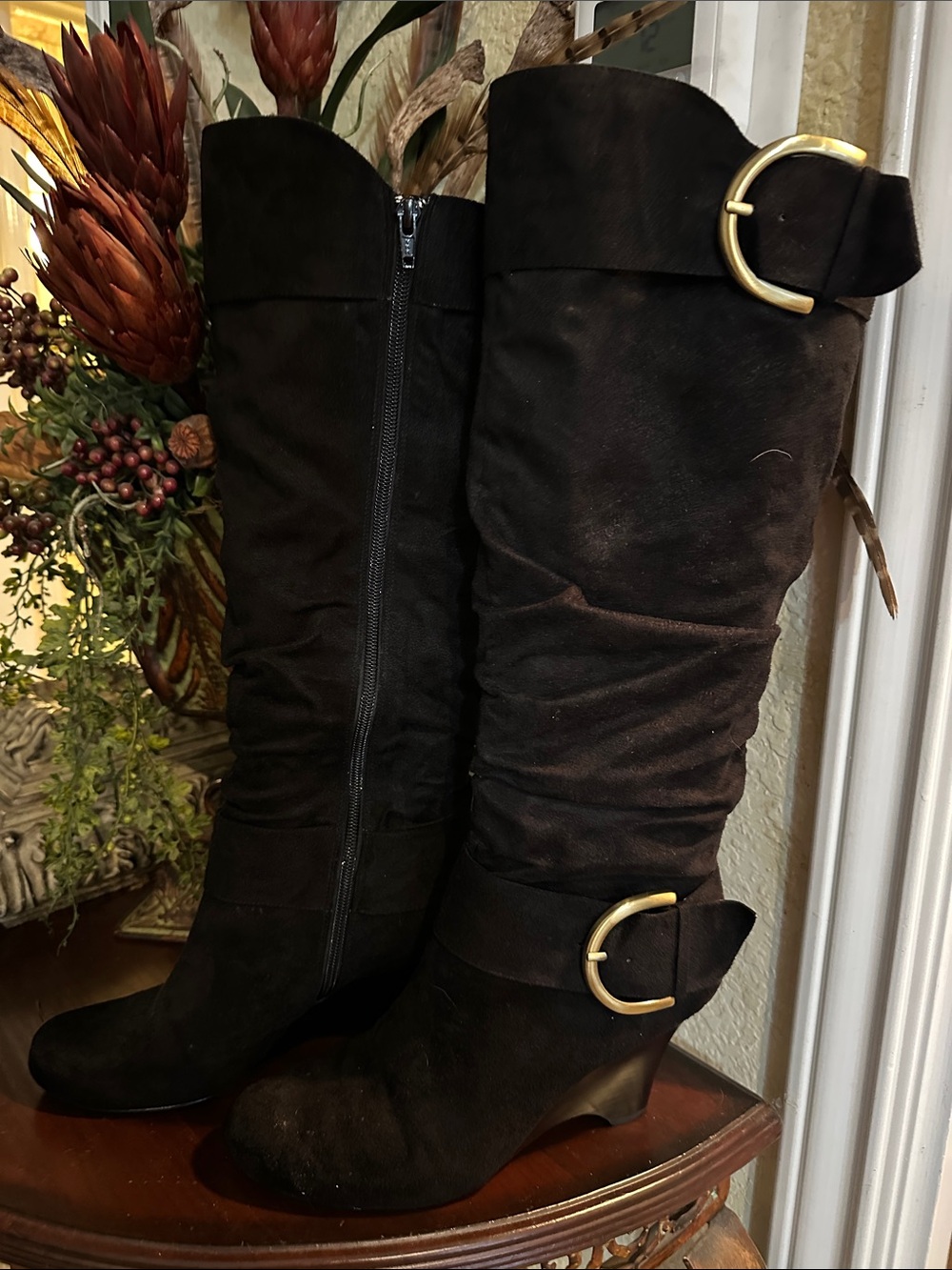 New Nordstrom Women’s Tall Buckle Suede Boots in Black